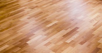 Parquet : les différents motifs de pose Parquet en chêne posé à l'anglaise