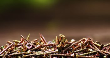 Comment choisir sa visserie pour ses travaux ? Visserie pour travaux de bricolage